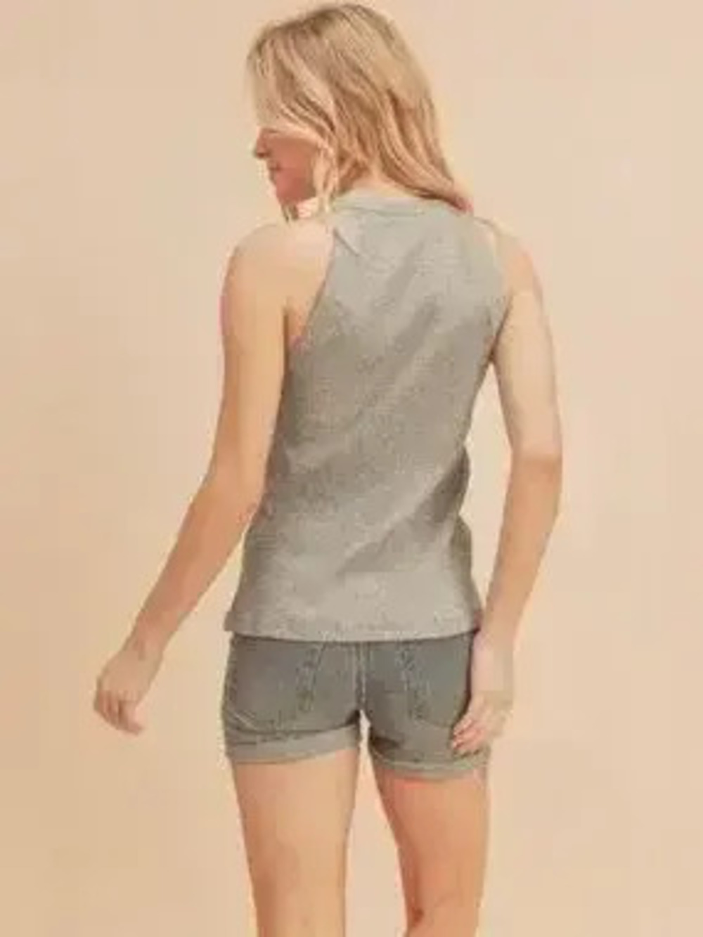 Aemi + Co Ribbed Round Neck Tank - Picture 2 of 3